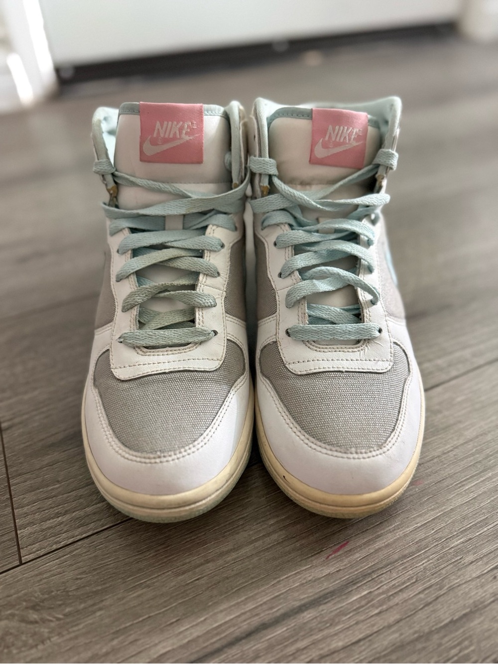 Unisex Vintage Nike High Top Sneakers Kids 7Y